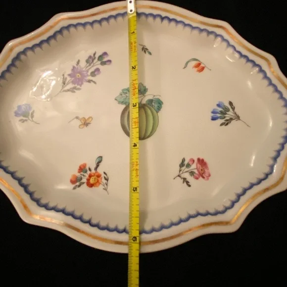 Richard Ginori ITALIAN FRUITS 8 3/8" HORS D OEUVRE TRAY - Picture 8 of 10